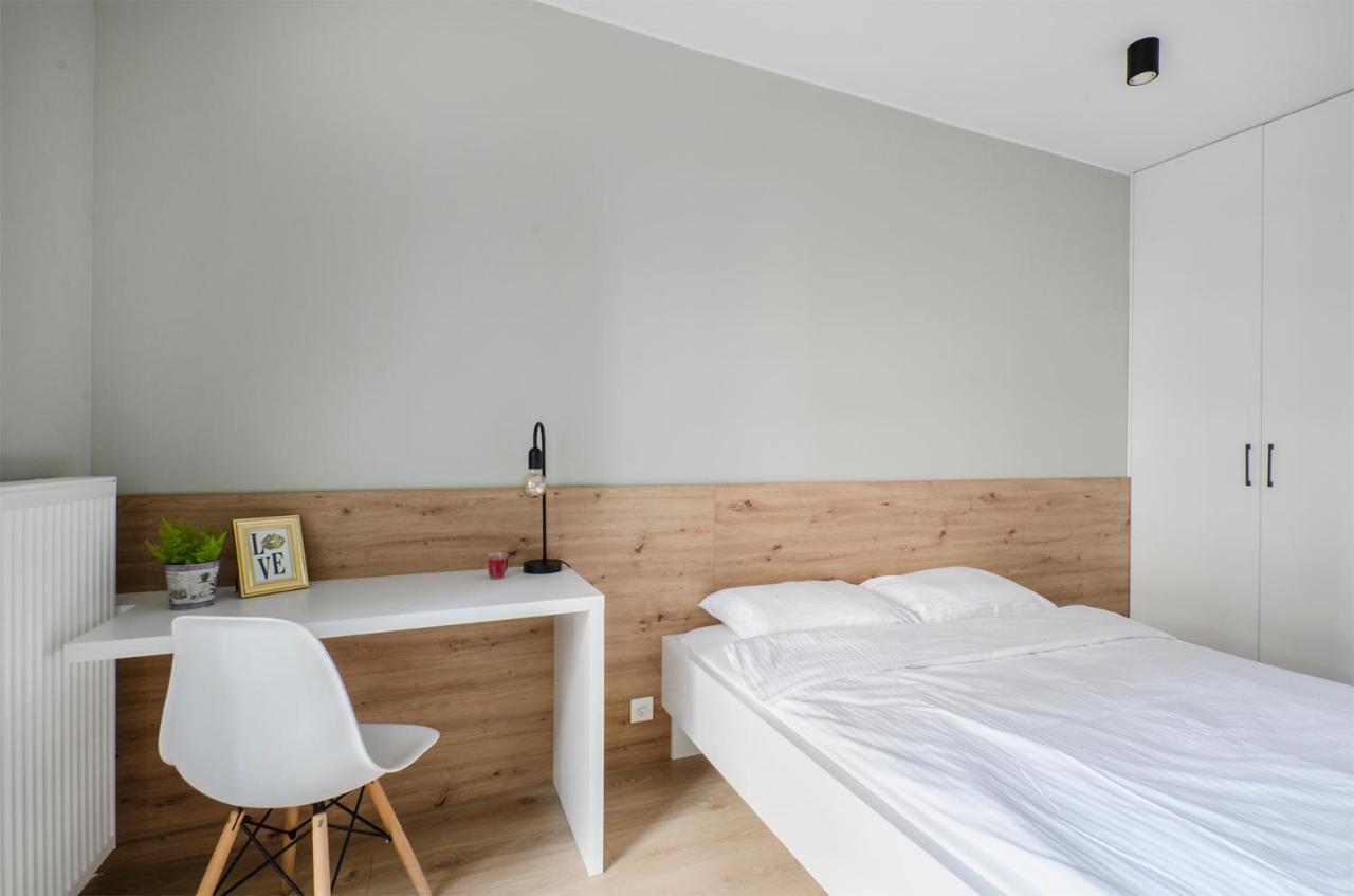 Aparthouse Fabryczna Лодз Екстериор снимка